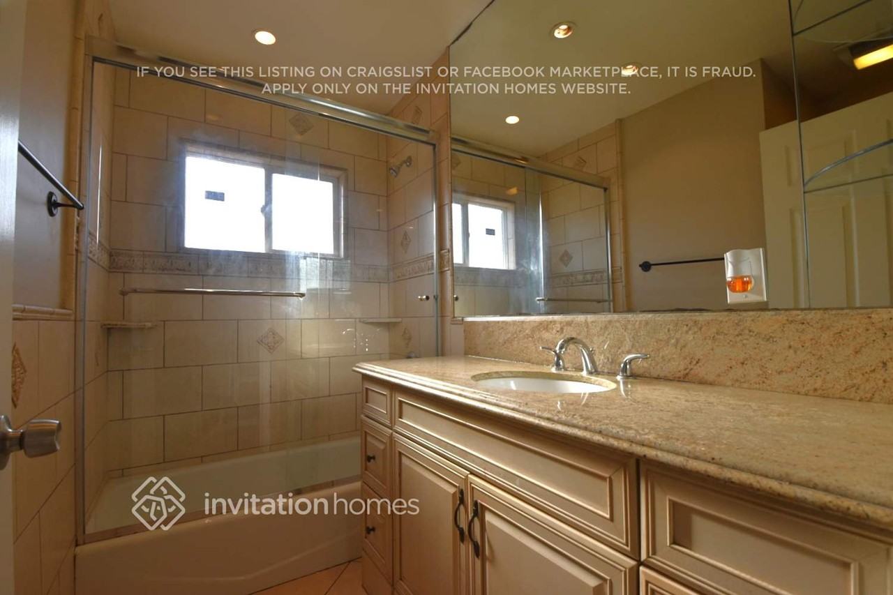14249 Hoyt St - Photo 5 of 7
