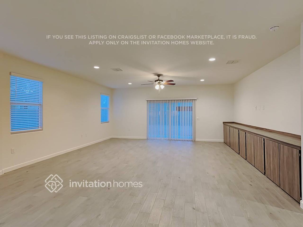 253 S 190th Dr - Photo 3 of 18