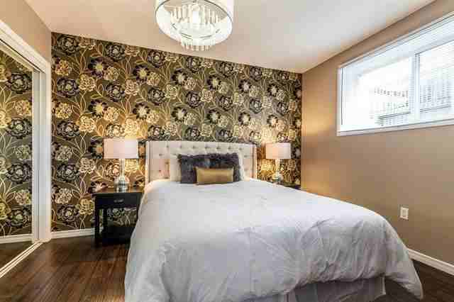 1941 Ottawa St S #2D - Photo 7 of 14