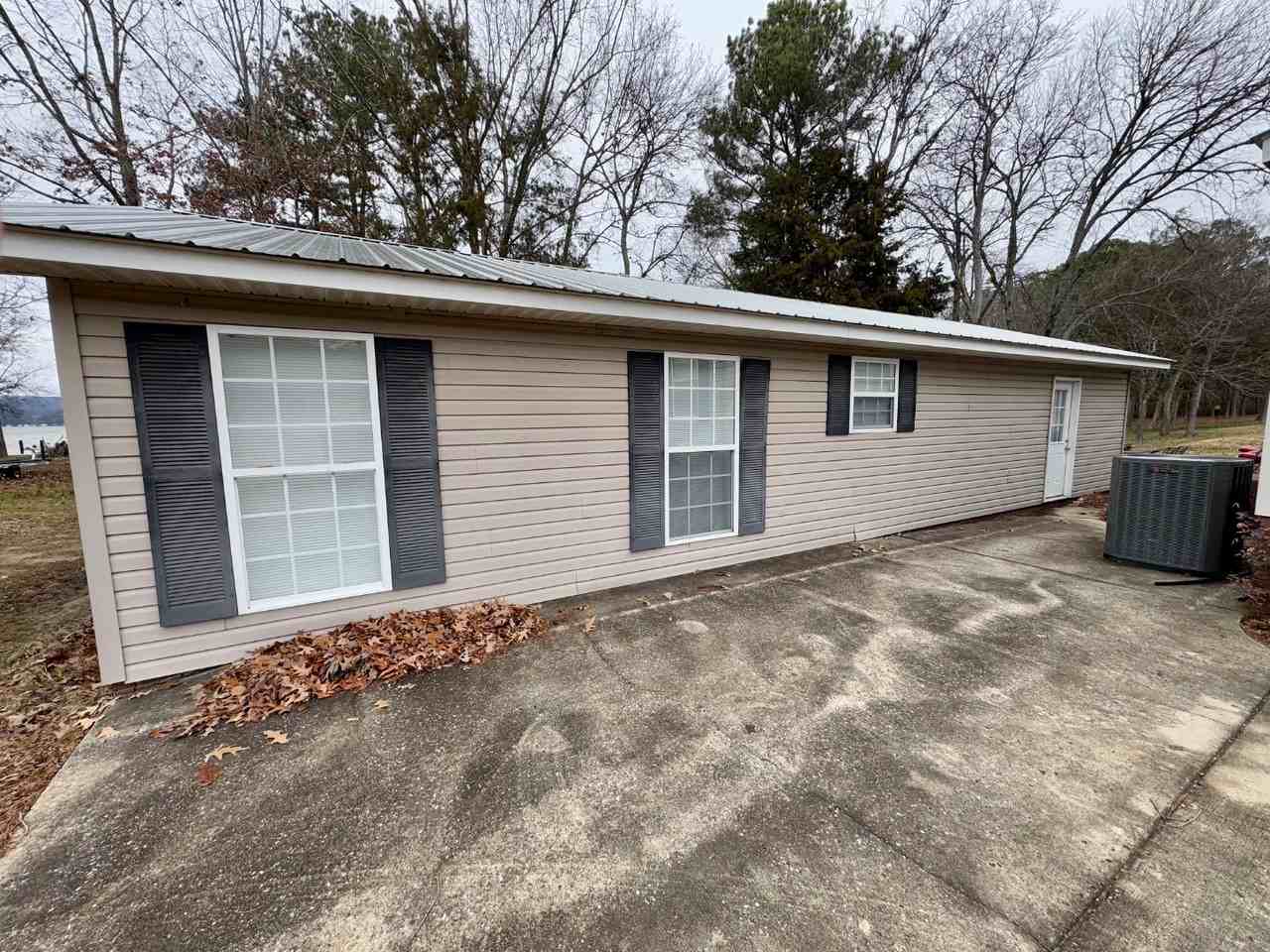 276 Star Point Rd - Photo 2 of 8