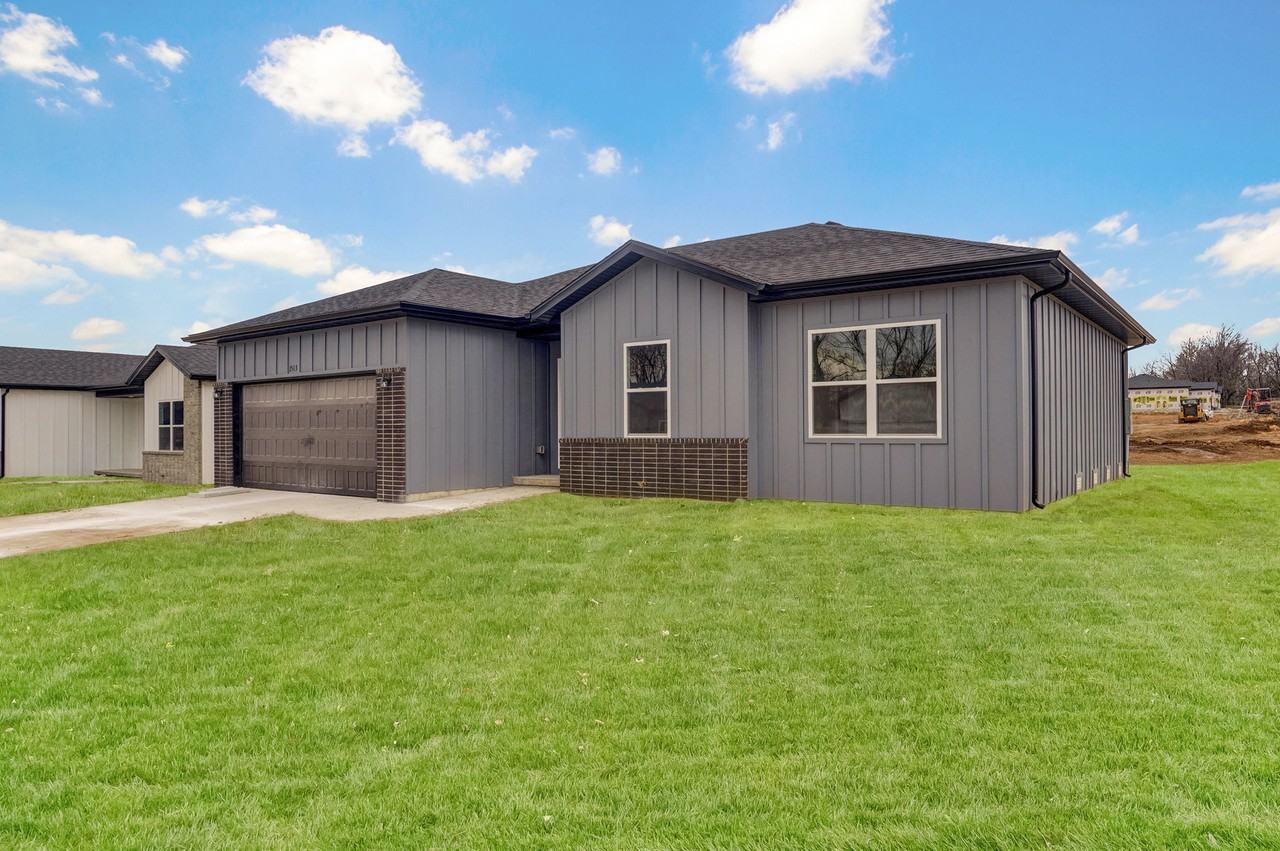 1513 S Jaylin Ave #NA - Photo 2 of 35