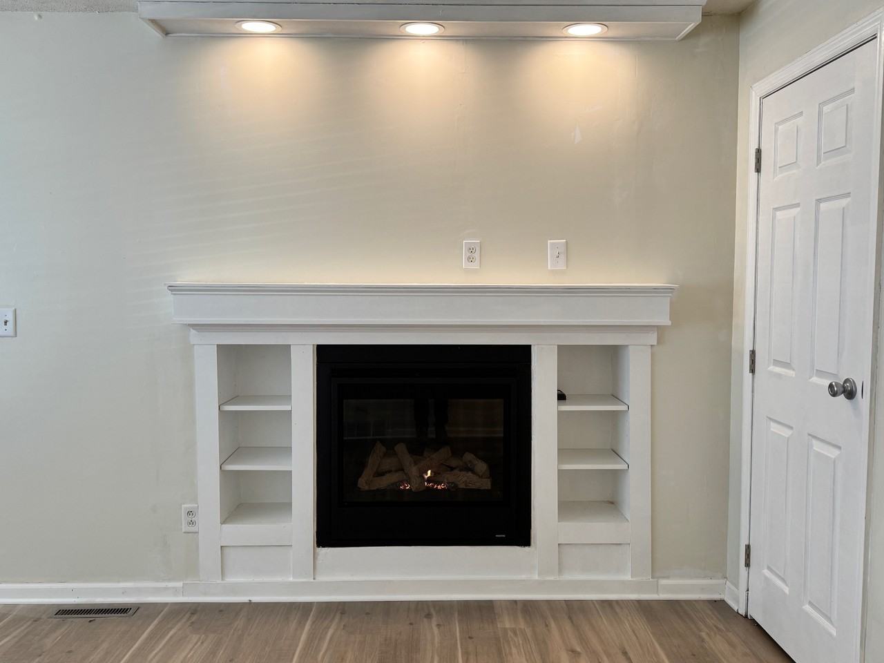 1737 Colette Dr #1737 - Photo 5 of 16