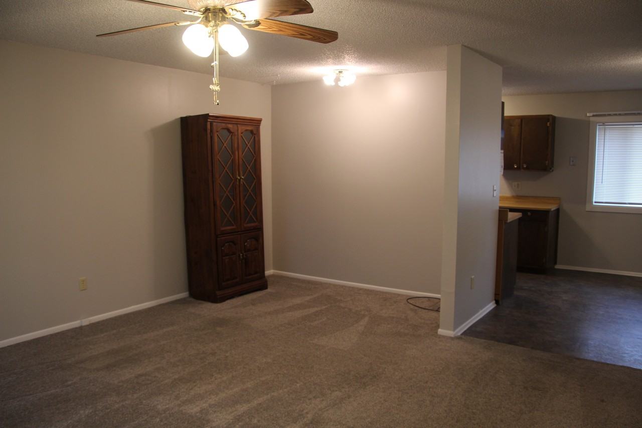 340 Holmes St #NA - Photo 2 of 15