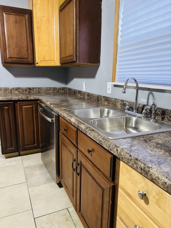 310 Mississippi Ave #NA - Photo 6 of 27