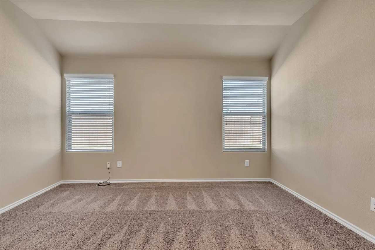 311 Triple Crown Ln #NA - Photo 7 of 17