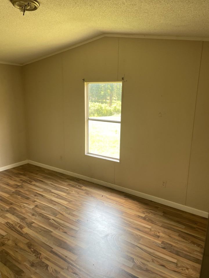 244 Lintwin Cir #NA - Photo 5 of 6