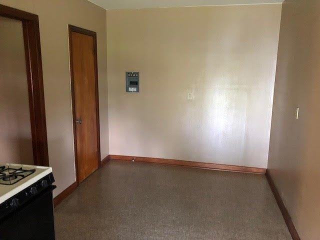 19 Clayton Dr #NA - Photo 2 of 4