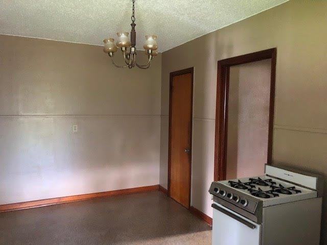 19 Clayton Dr #NA - Photo 3 of 4