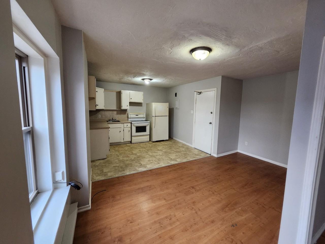 242 240-242 Duke Street 144 Wentworth - 4 #240-4 - Photo 4 of 17