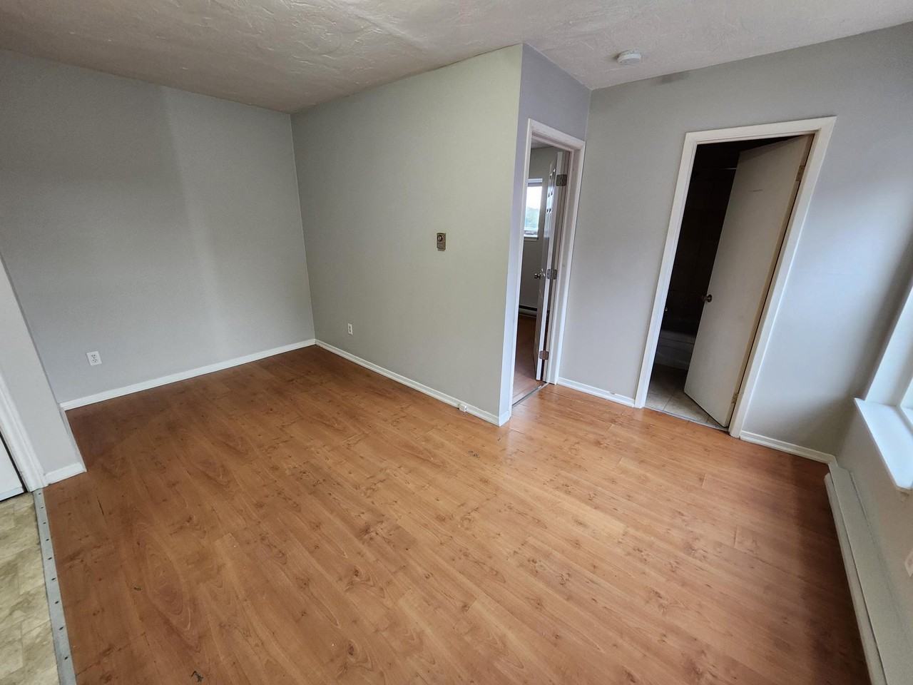 242 240-242 Duke Street 144 Wentworth - 4 #240-4 - Photo 7 of 17