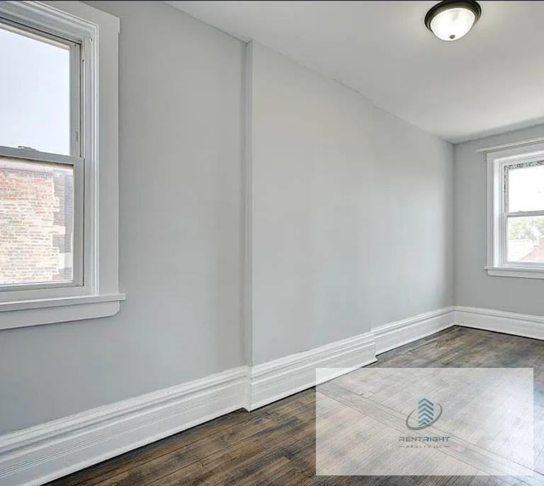 2926 S Wallace St #2F - Photo 6 of 9