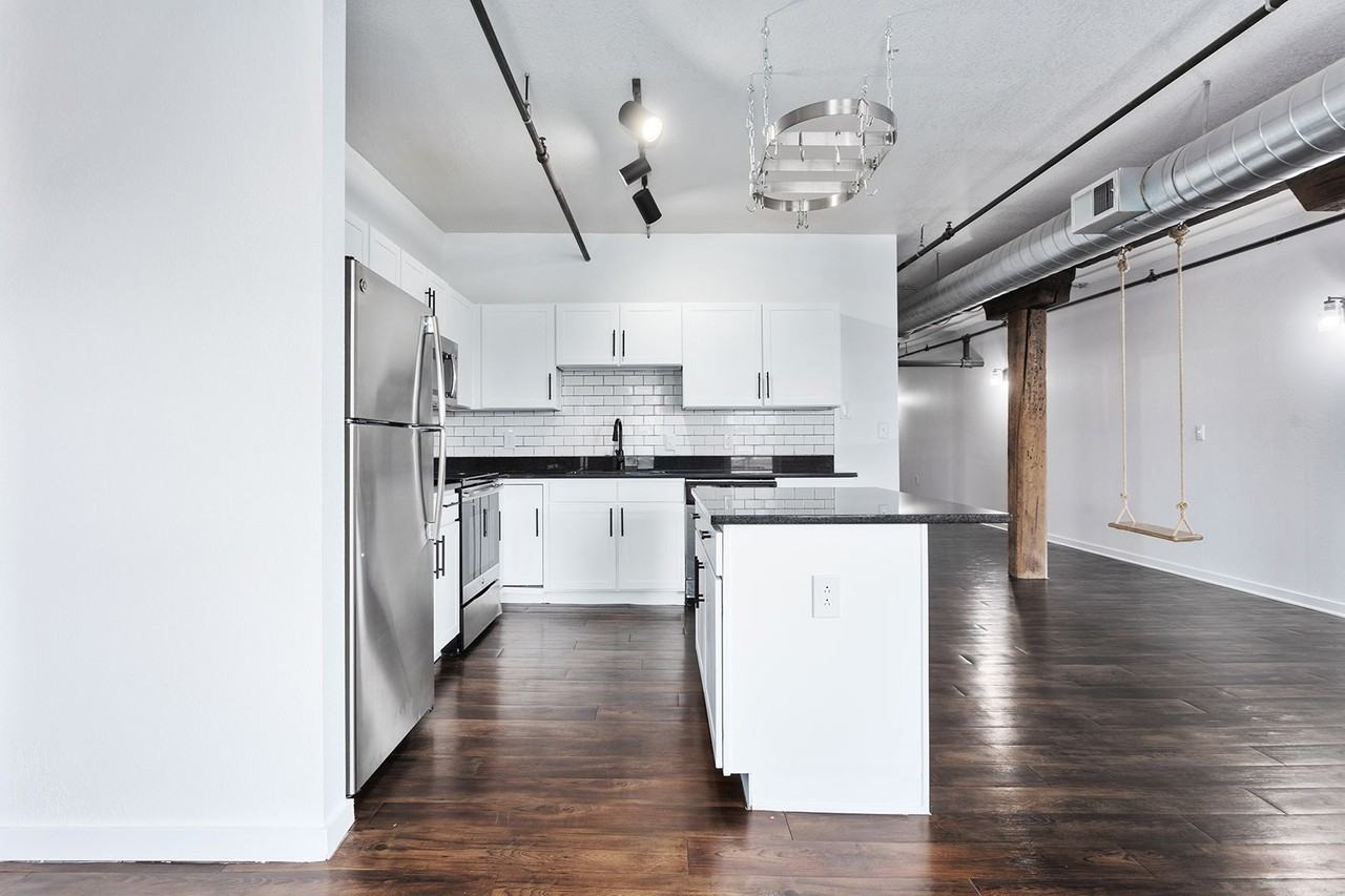 Old Townley Lofts - Photo 5 of 35