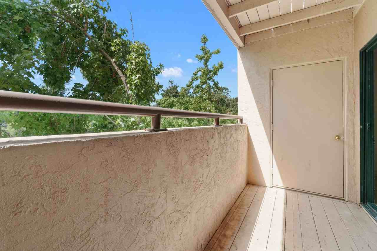 1357 CREEKSIDE DRIVE - Photo 7 of 15