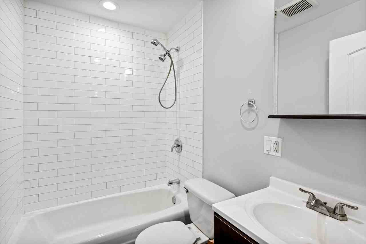 The Colony - Photo 5 of 33