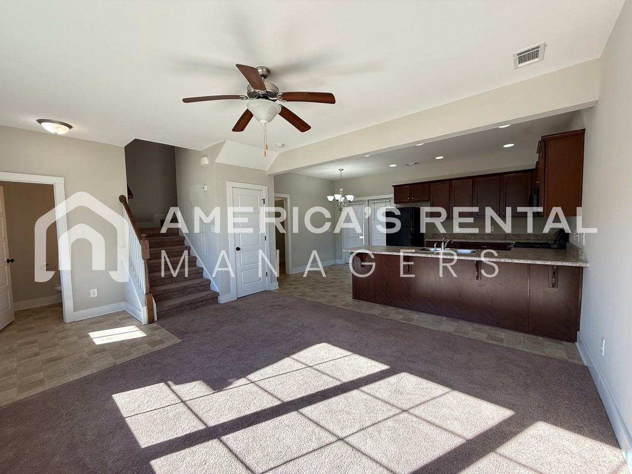 580 Polo Way - Photo 5 of 27