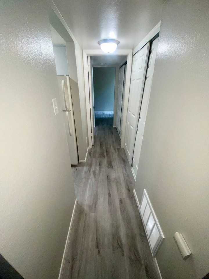 The Citadel Apartments - Photo 5 of 10