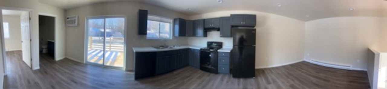 216 Brock Ave - Photo 4 of 5