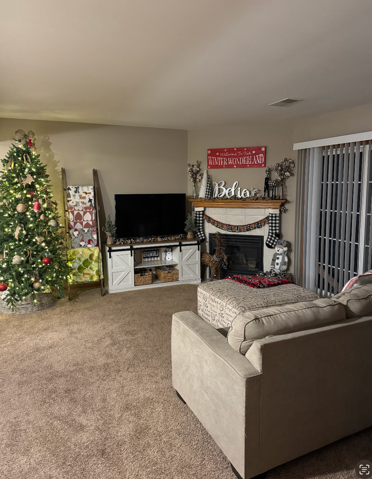 609 - Dayton St - Photo 3 of 16