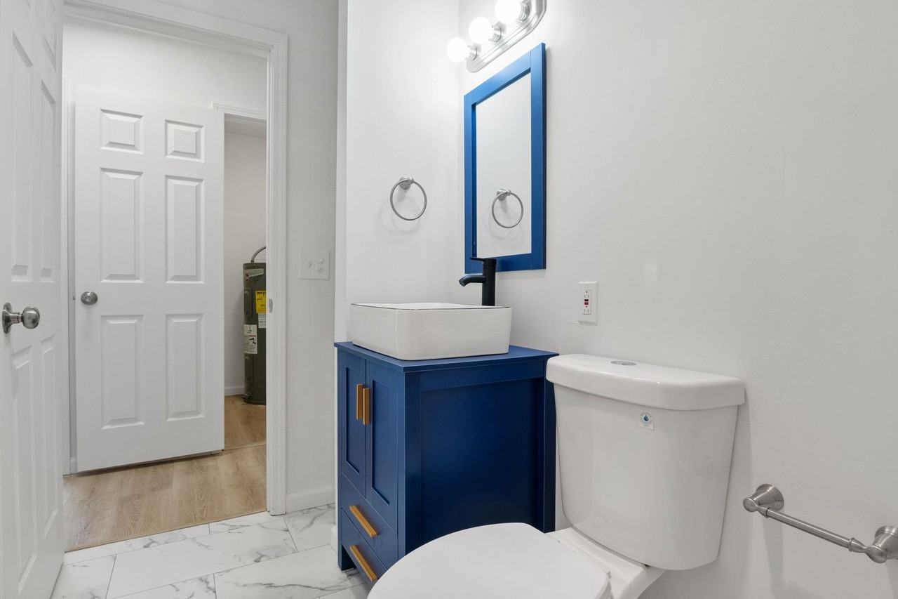 Gemini Estate - Photo 7 of 12