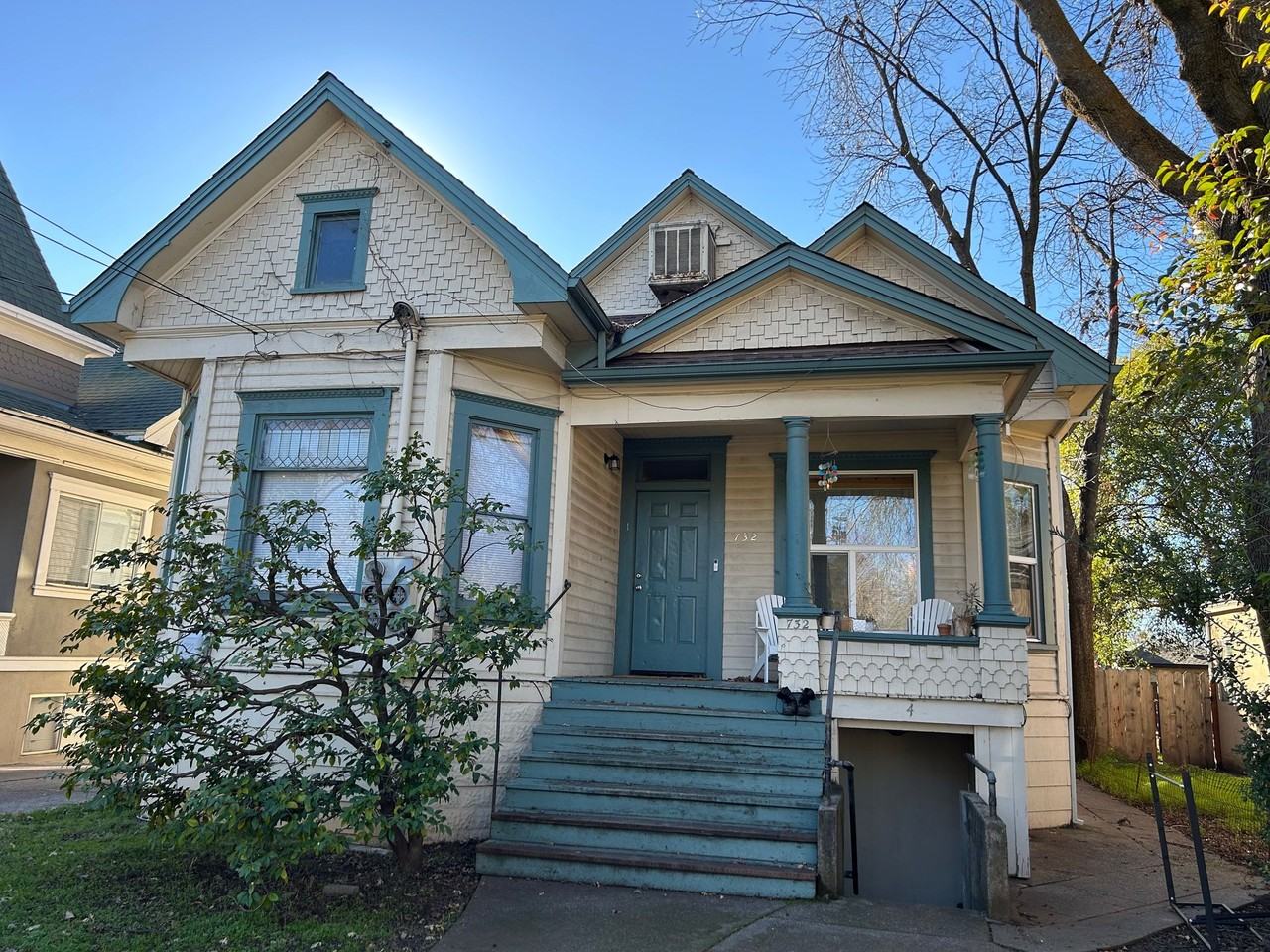 732 Chestnut Street - Photo 3 of 5