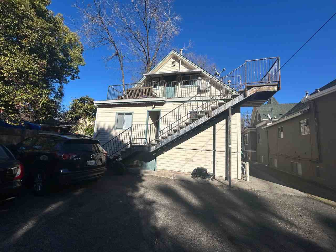 732 Chestnut Street - Photo 5 of 5