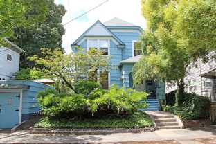 221 Se 15th Ave #B - Photo 1 of 1