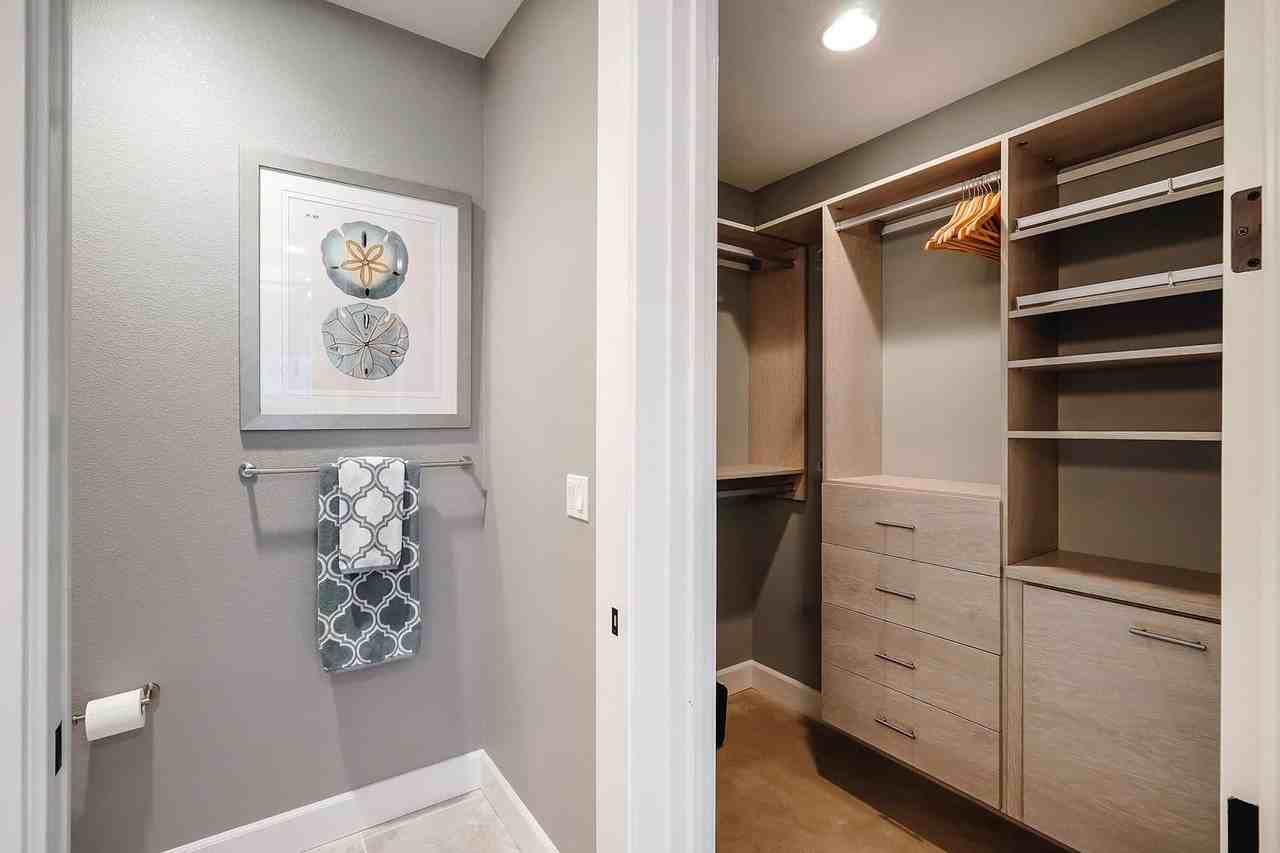 111 W Prospect Ave #201 - Photo 5 of 14