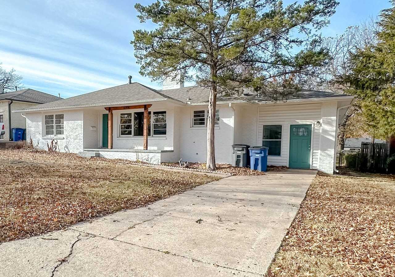 4004 S Toledo Ave - Photo 3 of 31