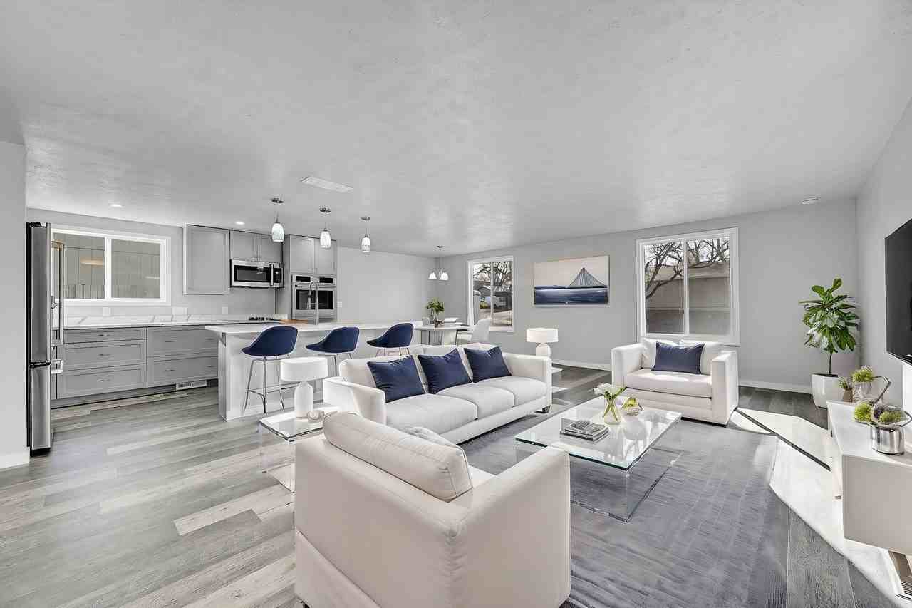 6643 W 96th Ave - Photo 3 of 21