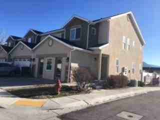 173 E Fiddlers Canyon Rd #1 - Photo 2 of 24