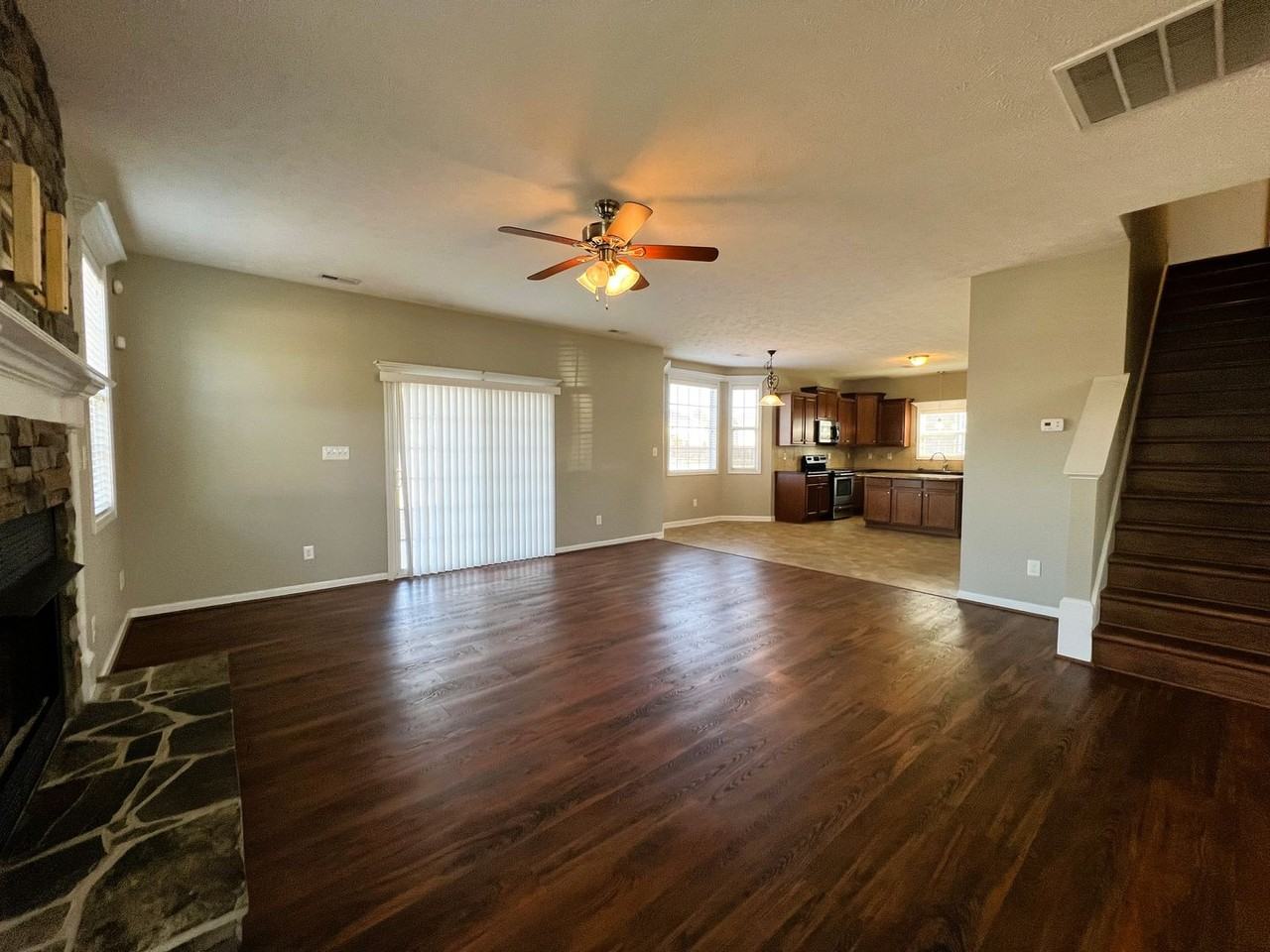 4211 Cherry Hill Ln - Photo 3 of 24