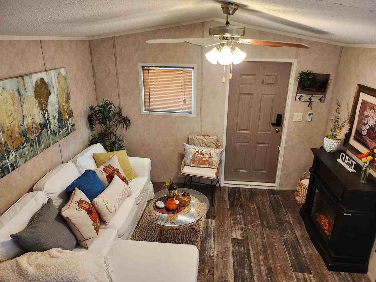 5714 S Gordon Rd - Photo 5 of 11