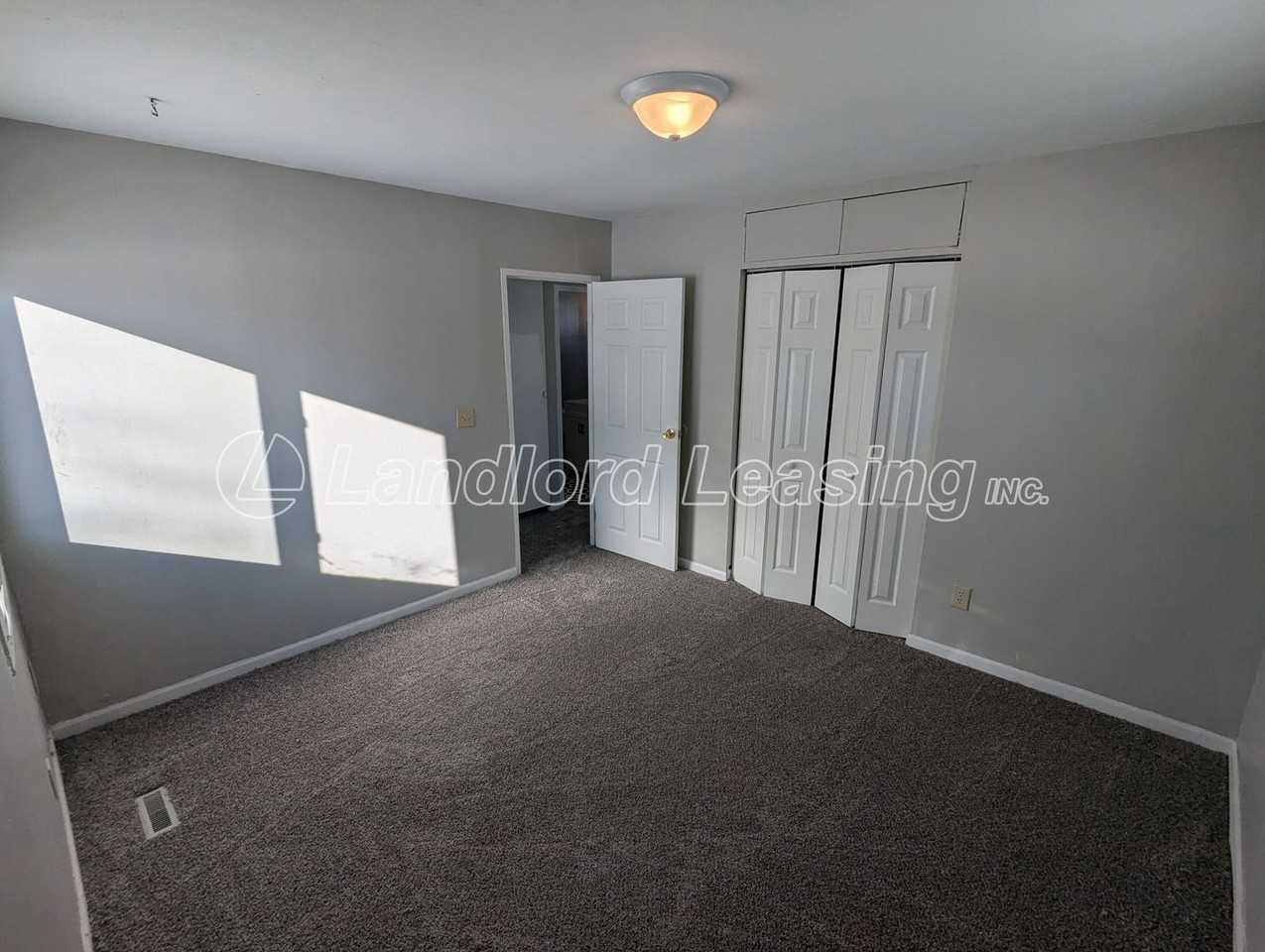 4315 Meadow Ln - Photo 7 of 13