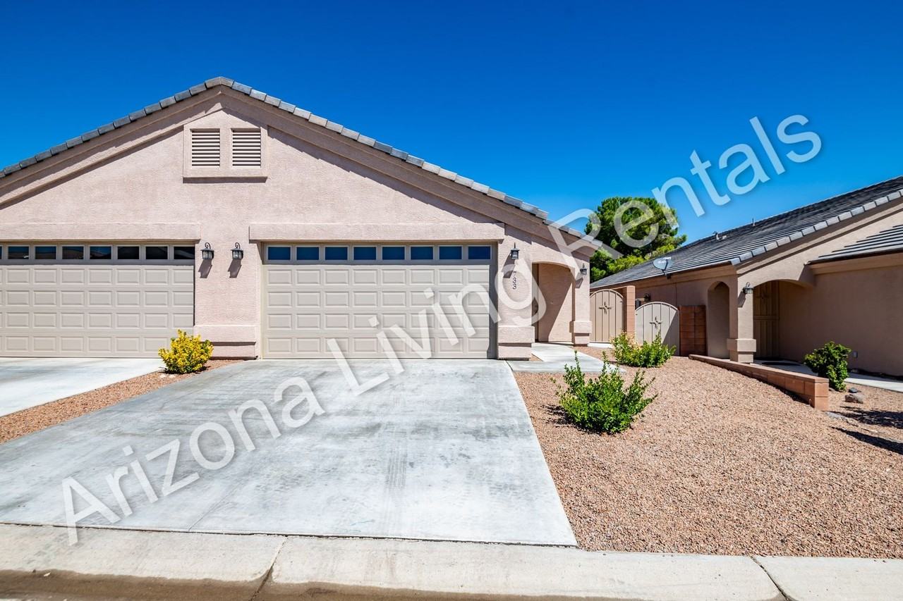 733 Pala Mesa Dr - Photo 2 of 28