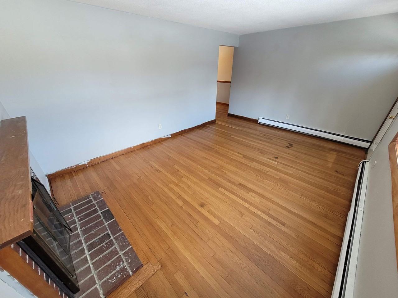 20 Spencer Ave - Photo 3 of 22