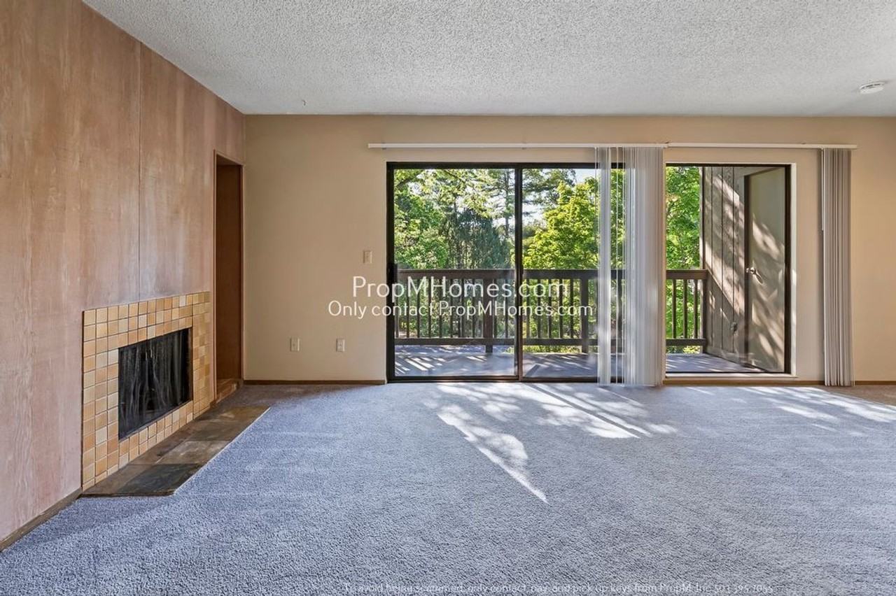 7744 Sw Barnes Rd #E - Photo 2 of 17
