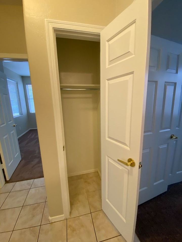 2545 W Warren Dr - Photo 7 of 20