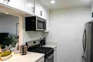 21661 Brookhurst St - Photo 1 of 1