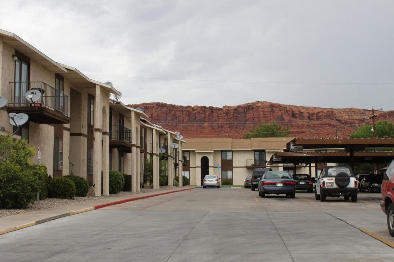 462 W 300 N #1 - Photo 6 of 28