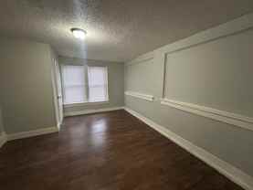 1545 Pine Ave - Photo 1 of 1