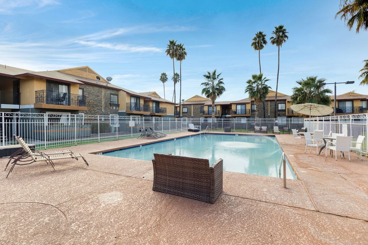 Country Creek Apartments - Photo 5 of 50