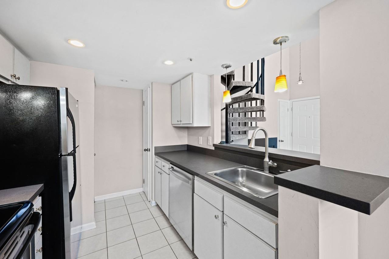 14037 Vista Dr - Photo 5 of 14