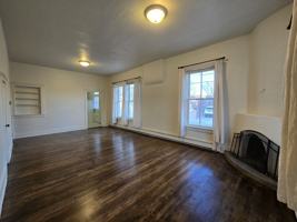 featured image of 212 Chapelle St
