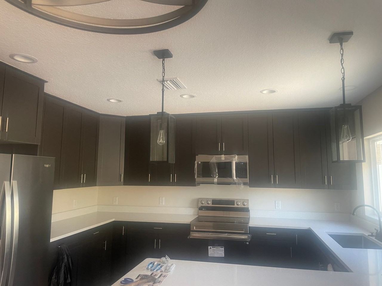 7251 Willoughby Dr - Photo 4 of 16