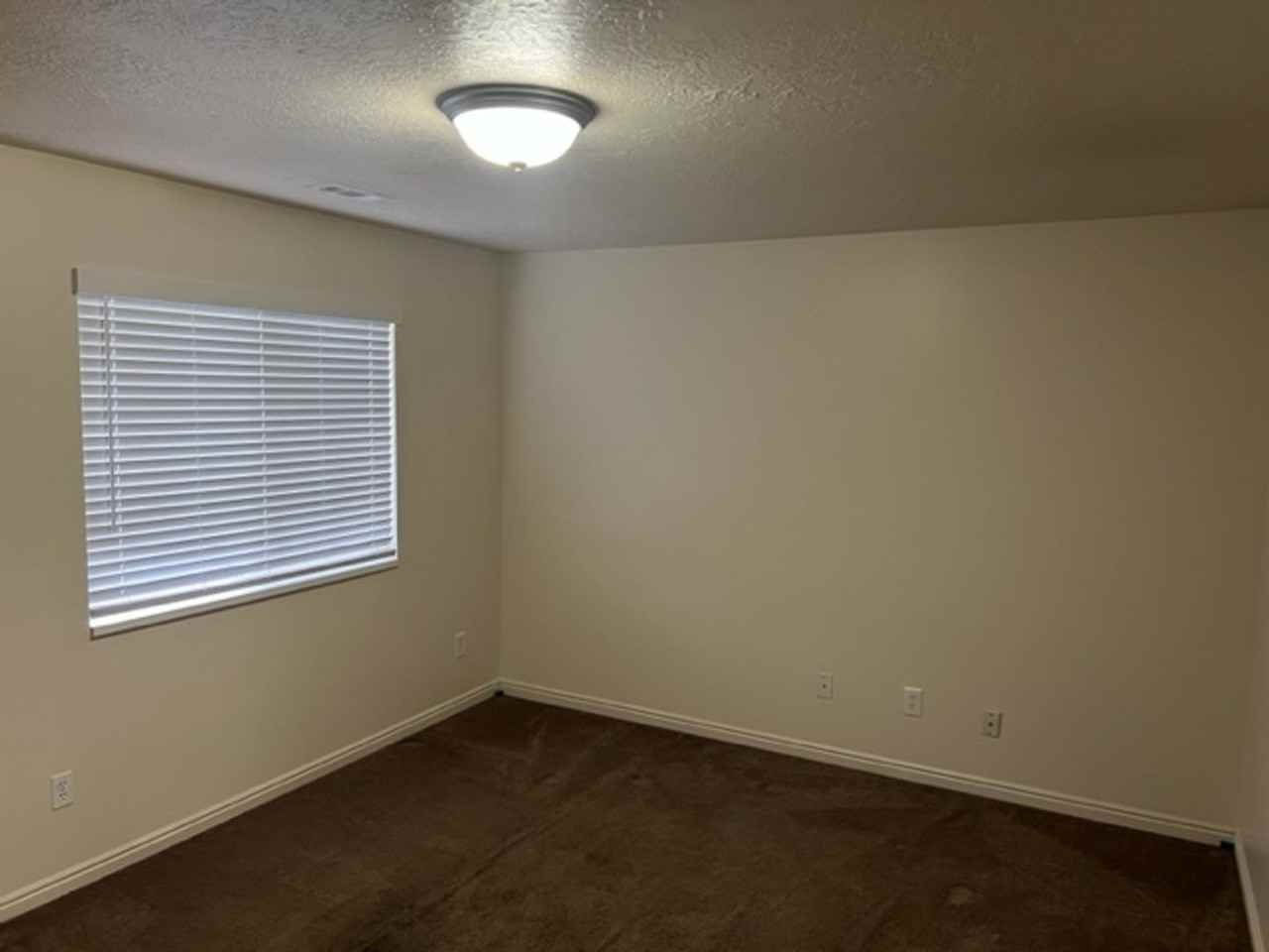 214 Dan St - Photo 3 of 11