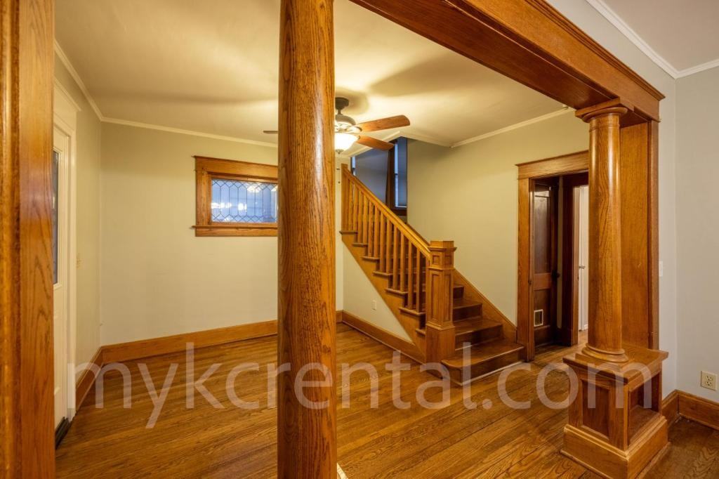 325 N 15th St - Photo 5 of 34