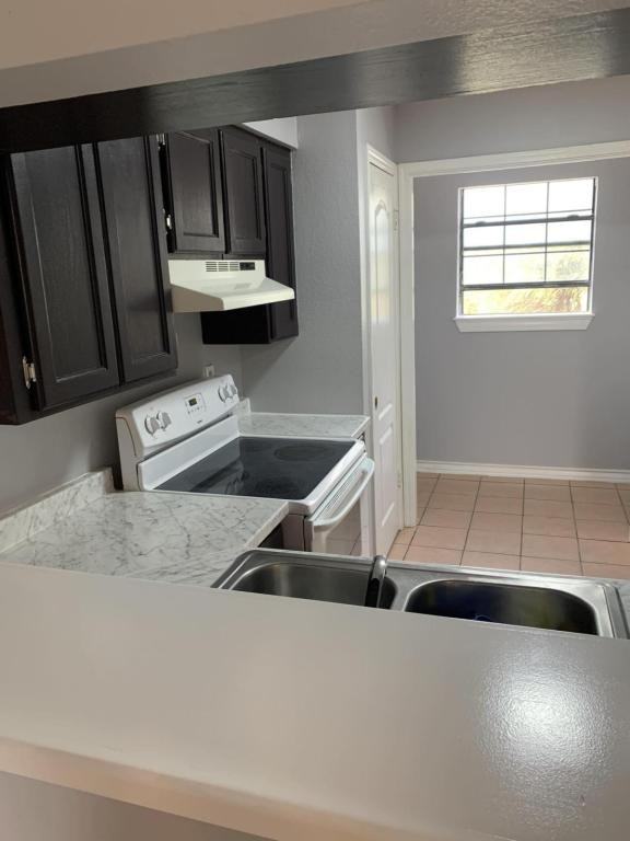 3118 Chacota St - Photo 4 of 13