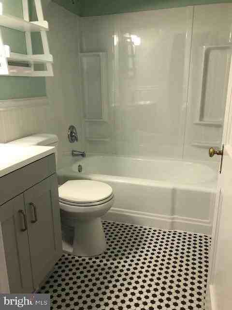 1025 Desoto Rd - Photo 3 of 11