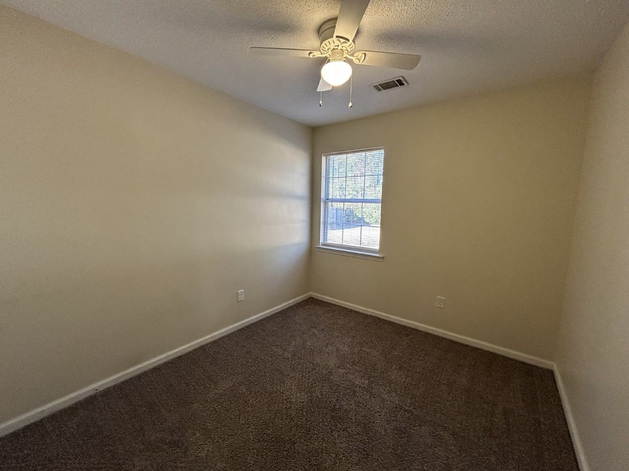 94 Scott Spencer Rd - Photo 6 of 12