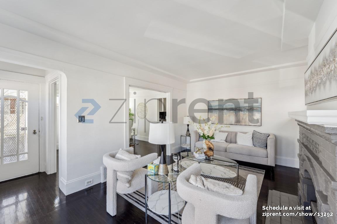 25 Colonial Way - Photo 2 of 17